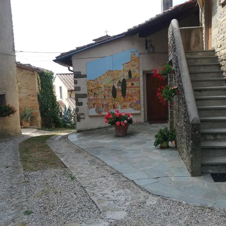 Casa Vacanze Podere Ugolini Ronta Екстер'єр фото