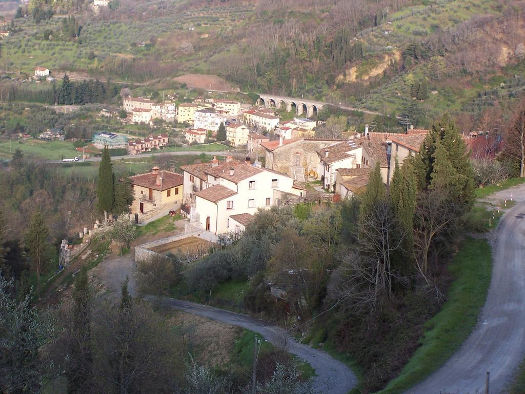 Casa Vacanze Podere Ugolini Ronta Екстер'єр фото