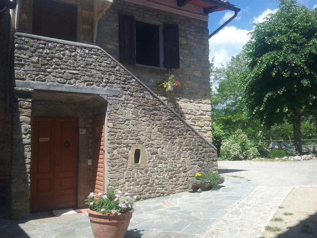 Casa Vacanze Podere Ugolini Ronta Екстер'єр фото