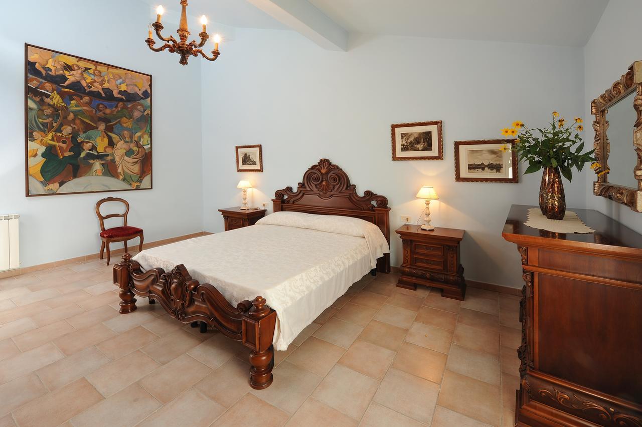 Casa Vacanze Podere Ugolini Ronta Екстер'єр фото